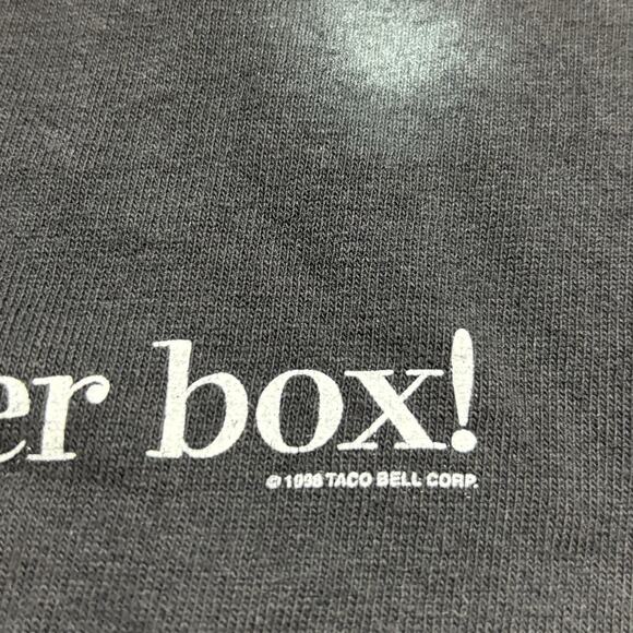 Vintage 90s Taco Bell Chihuahua Lizard Trap Shirt Men's Medium - Picture 8 of 9